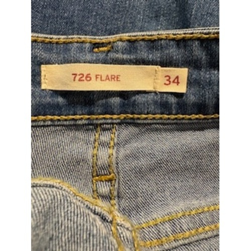 LEVIS 726 Flare Split-Hem Jeans 34 Blue High Rise Boho Retro Denim Western - Picture 8 of 9